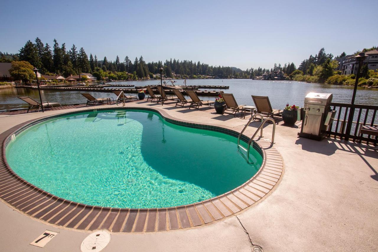 Lakeshore Inn Lake Oswego Esterno foto