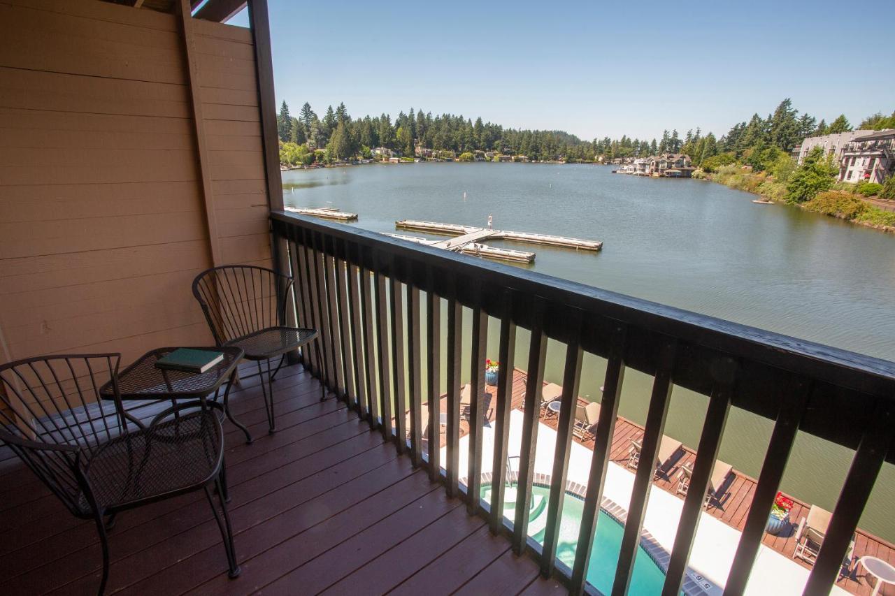 Lakeshore Inn Lake Oswego Esterno foto