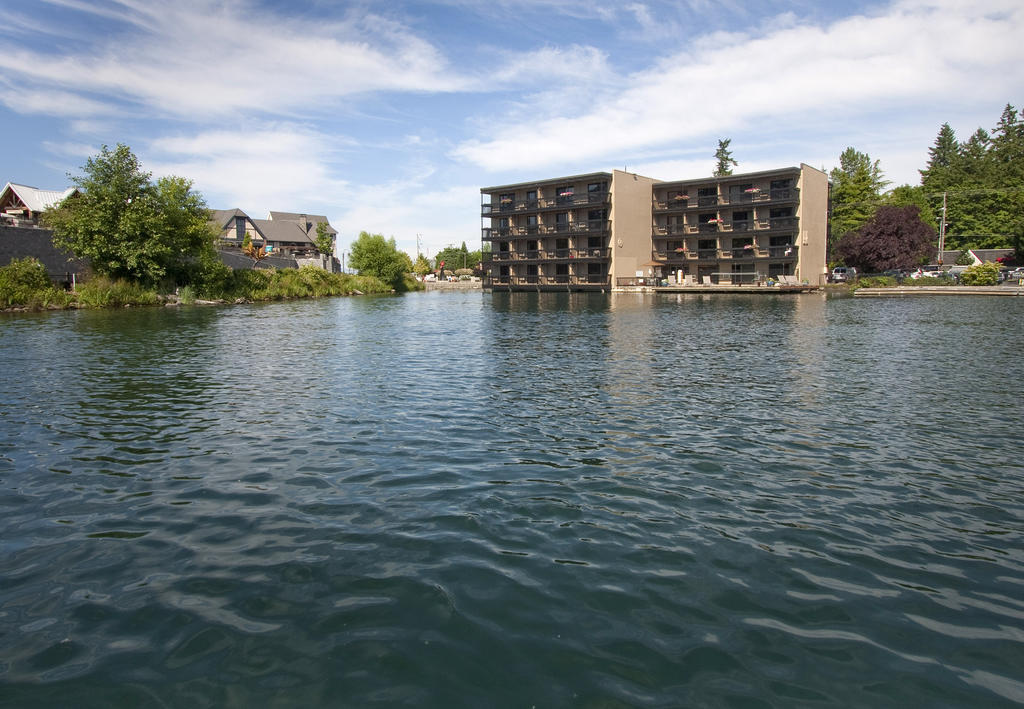 Lakeshore Inn Lake Oswego Esterno foto